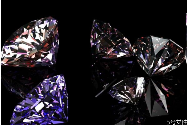 比較好的鉆石品牌有什么呢 怎么鑒別鉆石的好壞呢 比較好的鉆石品牌有什么呢 怎么鑒別鉆石的好壞呢