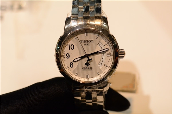 天梭手表機(jī)芯介紹 天梭石英表電池多少錢 天梭手表機(jī)芯介紹 天梭石英表電池多少錢