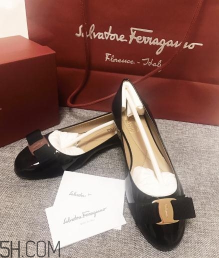 菲拉格慕鞋子多少錢？菲拉格慕鞋子價(jià)格