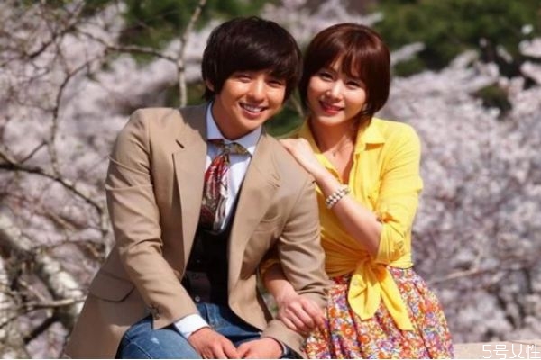 戀愛磨合期是什么時候 磨合期男生有哪些癥狀 戀愛磨合期是什么時候 磨合期男生有哪些癥狀