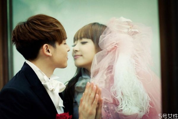 談戀愛最忌諱什么 戀愛中應(yīng)該注意什么 談戀愛最忌諱什么 戀愛中應(yīng)該注意什么