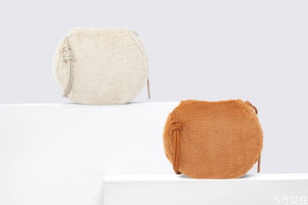 小ck最熱門的包是哪款 小ck包必買款 小ck最熱門的包是哪款 小ck包必買款