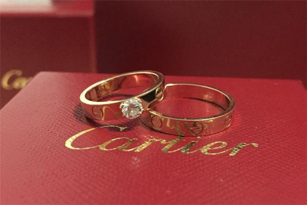 卡地亞對(duì)戒多少錢 卡地亞對(duì)戒專柜價(jià)格表