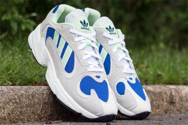 阿迪達斯yung1和yung96哪個好 yung1偏碼嗎 阿迪達斯yung1和yung96哪個好 yung1偏碼嗎