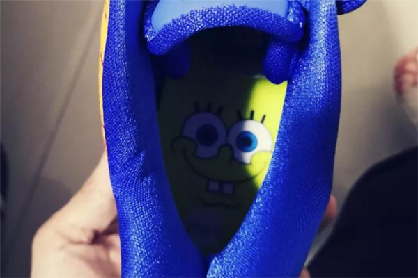 耐克歐文5菠蘿屋開箱測(cè)評(píng) 歐文5菠蘿屋會(huì)漲價(jià)嗎 耐克歐文5菠蘿屋開箱測(cè)評(píng) 歐文5菠蘿屋會(huì)漲價(jià)嗎