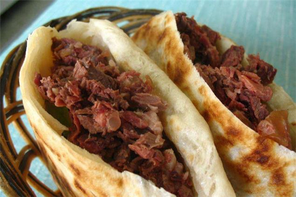 驢肉和馬肉的區(qū)別 驢肉和馬肉哪個有營養(yǎng) 驢肉和馬肉的區(qū)別 驢肉和馬肉哪個有營養(yǎng)