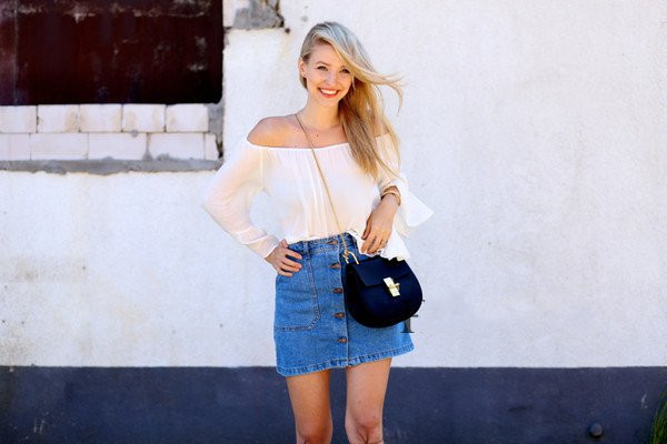 如何練出一字肩 肩部常見問題有哪些 如何練出一字肩 肩部常見問題有哪些