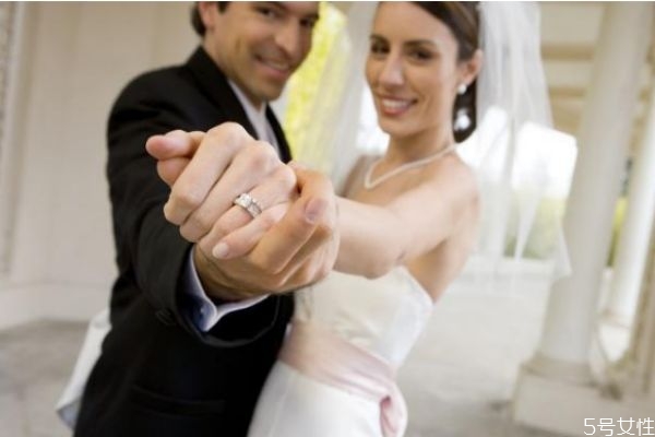 多大結(jié)婚算正常 多大結(jié)婚才合適