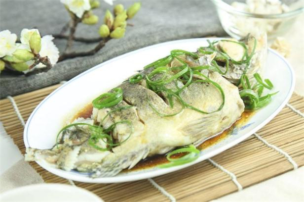 桂魚怎么去腥味 桂魚怎么蒸好吃 桂魚怎么去腥味 桂魚怎么蒸好吃