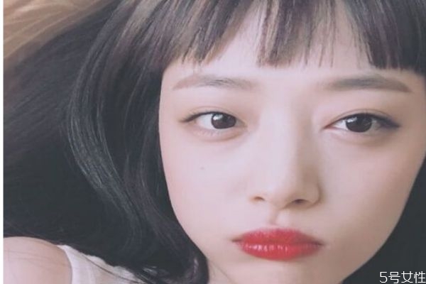 眉上劉海配什么發(fā)型好看 眉上劉海發(fā)型 眉上劉海配什么發(fā)型好看 眉上劉海發(fā)型