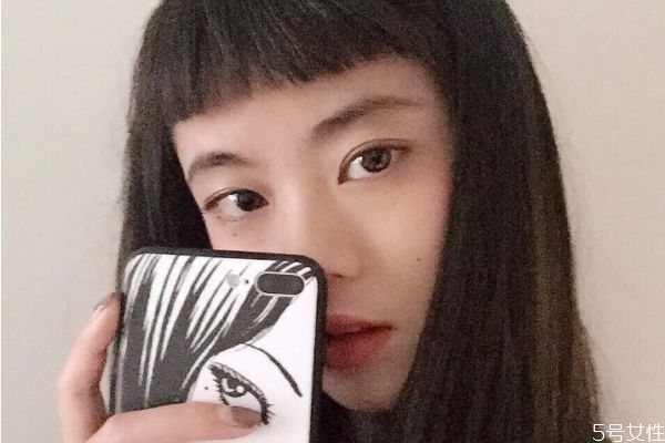 眉上劉海配什么發(fā)型好看 眉上劉海發(fā)型 眉上劉海配什么發(fā)型好看 眉上劉海發(fā)型