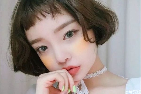 眉上劉海配什么發(fā)型好看 眉上劉海發(fā)型 眉上劉海配什么發(fā)型好看 眉上劉海發(fā)型