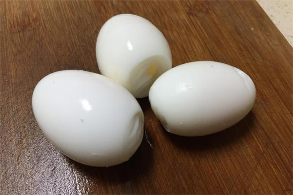 水煮蛋減肥法會(huì)反彈嗎 水煮蛋減肥能吃蛋黃嗎 水煮蛋減肥法會(huì)反彈嗎 水煮蛋減肥能吃蛋黃嗎