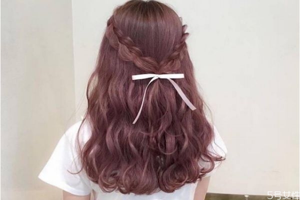 頭發(fā)少怎么盤(pán)發(fā) 頭發(fā)特別少怎么扎好看 頭發(fā)少怎么盤(pán)發(fā) 頭發(fā)特別少怎么扎好看