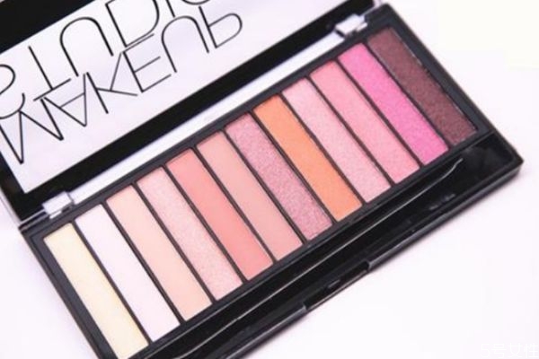 什么牌子的眼影好用適合新手 眼影十大排行榜10強(qiáng) 什么牌子的眼影好用適合新手 眼影十大排行榜10強(qiáng)