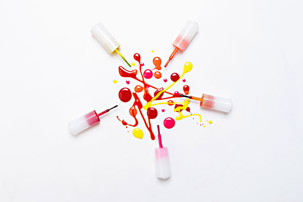 指甲油為什么會(huì)變稠 指甲油變稠了怎么辦 指甲油為什么會(huì)變稠 指甲油變稠了怎么辦