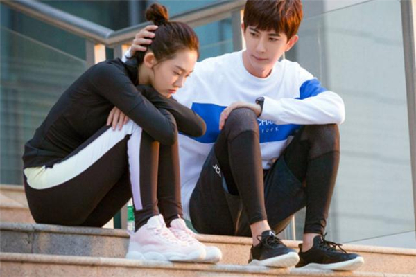 網(wǎng)戀男生動心了的表現(xiàn) 網(wǎng)戀男生喜歡你的表現(xiàn) 網(wǎng)戀男生動心了的表現(xiàn) 網(wǎng)戀男生喜歡你的表現(xiàn)