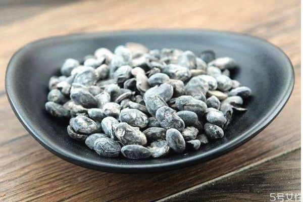 什么是淡豆鼓呢 淡豆鼓有什么營養(yǎng)價值呢 什么是淡豆鼓呢 淡豆鼓有什么營養(yǎng)價值呢