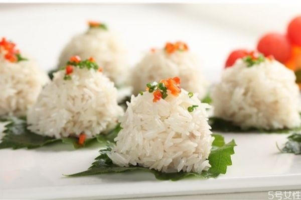 糯米是什么米呢 糯米有什么營(yíng)養(yǎng)價(jià)值呢 糯米是什么米呢 糯米有什么營(yíng)養(yǎng)價(jià)值呢