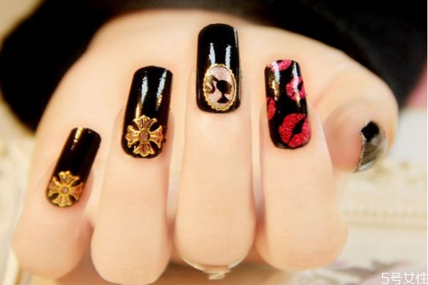 怎么可以保養(yǎng)指甲呢 保養(yǎng)指甲的方法有什么呢 怎么可以保養(yǎng)指甲呢 保養(yǎng)指甲的方法有什么呢