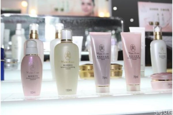 瑪麗艷護(hù)膚品好用嗎 瑪麗艷護(hù)膚品適合什么肌膚 瑪麗艷護(hù)膚品好用嗎 瑪麗艷護(hù)膚品適合什么肌膚