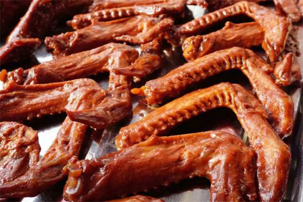 鴨翅怎么去腥味 紅燒鴨翅有腥味怎么辦 鴨翅怎么去腥味 紅燒鴨翅有腥味怎么辦