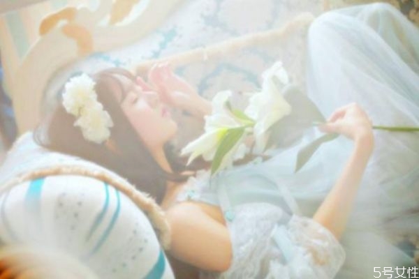 女人分手后應(yīng)該怎么做 分手后怎么做才最理智 女人分手后應(yīng)該怎么做 分手后怎么做才最理智