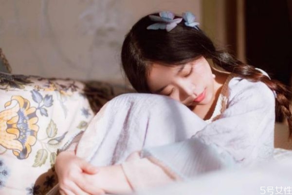 女人分手后應(yīng)該怎么做 分手后怎么做才最理智 女人分手后應(yīng)該怎么做 分手后怎么做才最理智