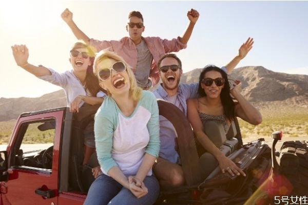 朋友變戀人好嗎 好朋友變戀人會長久嗎 朋友變戀人好嗎 好朋友變戀人會長久嗎