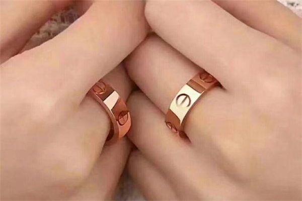 卡地亞戒指會(huì)褪色嗎 卡地亞戒指褪色怎么辦 卡地亞戒指會(huì)褪色嗎 卡地亞戒指褪色怎么辦