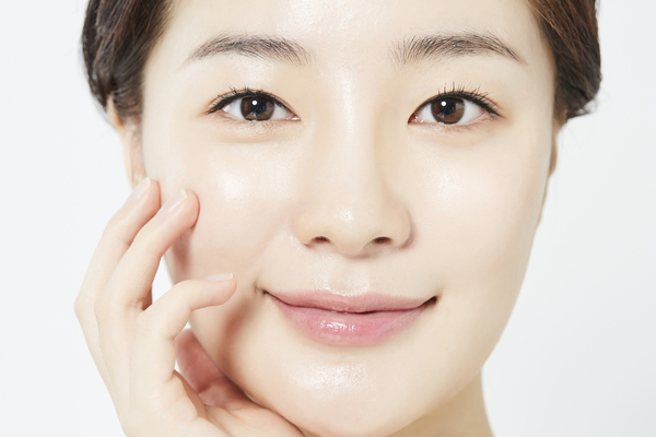 脂肪?？梢杂冕樚魡?用手擠脂肪粒好嗎