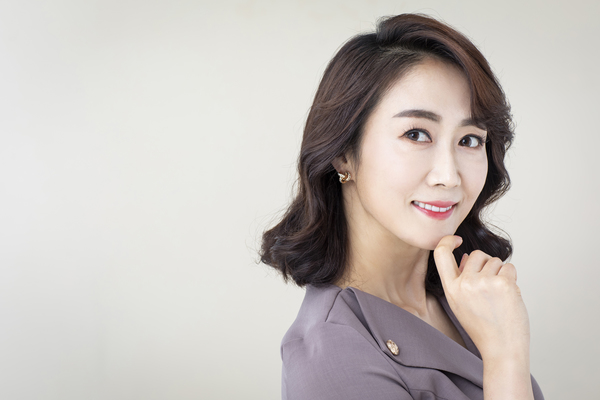 脂肪?？梢杂冕樚魡?用手擠脂肪粒好嗎