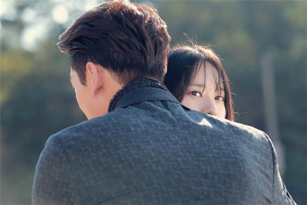 該不該為了愛情去小城市 該不該為了男朋友去陌生城市 該不該為了愛情去小城市 該不該為了男朋友去陌生城市