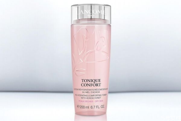 蘭蔻粉水能不能作為二次清潔用 蘭蔻粉水的主要功效 蘭蔻粉水能不能作為二次清潔用 蘭蔻粉水的主要功效