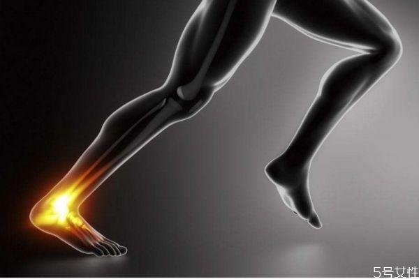 正確的跑步方法是什么呢 如何正確跑步呢 正確的跑步方法是什么呢 如何正確跑步呢