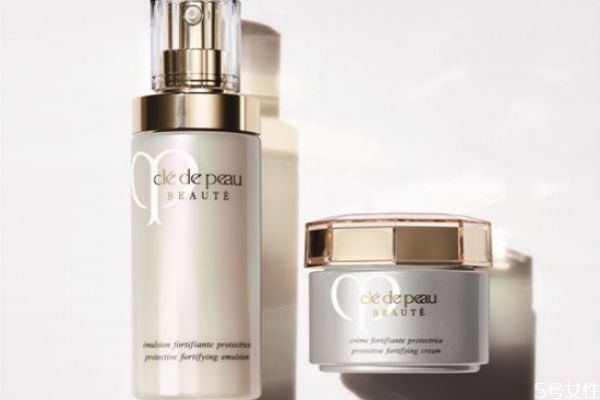 cpb肌膚之鑰國內(nèi)哪里有賣 肌膚之鑰適合多大年齡 cpb肌膚之鑰國內(nèi)哪里有賣 肌膚之鑰適合多大年齡