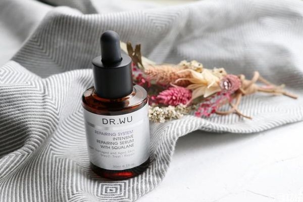 果酸換膚是永久性的嗎 果酸換膚適合什么年齡人群呢 果酸換膚是永久性的嗎 果酸換膚適合什么年齡人群呢