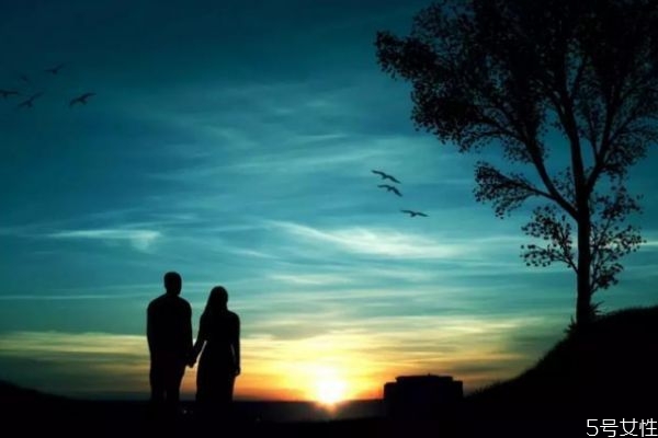 好朋友變情人會(huì)長(zhǎng)久嗎 好朋友之間怎么變成戀人 好朋友變情人會(huì)長(zhǎng)久嗎 好朋友之間怎么變成戀人