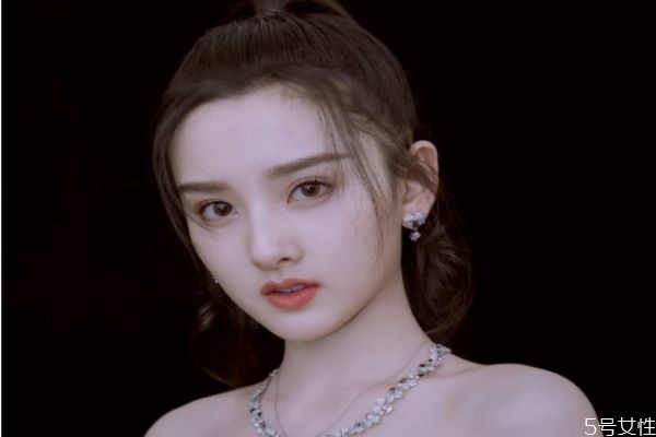 什么叫欲擒故縱 對男人欲擒故縱的方法 什么叫欲擒故縱 對男人欲擒故縱的方法