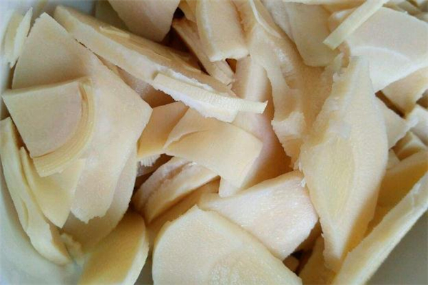 新鮮冬筍怎么去除澀味 冬筍如何焯水去澀味 新鮮冬筍怎么去除澀味 冬筍如何焯水去澀味