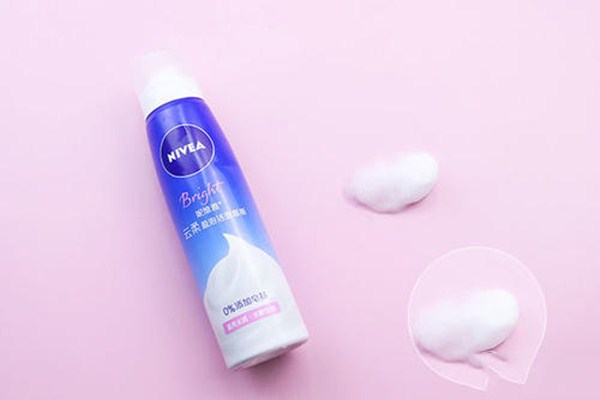 常見(jiàn)含乙二醇的護(hù)膚品有哪些 含乙二醇的護(hù)膚品有什么危害嗎