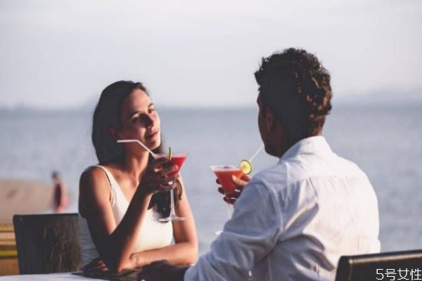 怎么戀愛才能更長(zhǎng)久 最不容易分手的戀愛模式