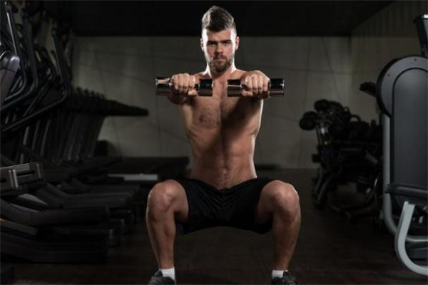 力量訓(xùn)練和有氧訓(xùn)練區(qū)別 力量訓(xùn)練和有氧訓(xùn)練哪個減肥好 力量訓(xùn)練和有氧訓(xùn)練區(qū)別 力量訓(xùn)練和有氧訓(xùn)練哪個減肥好