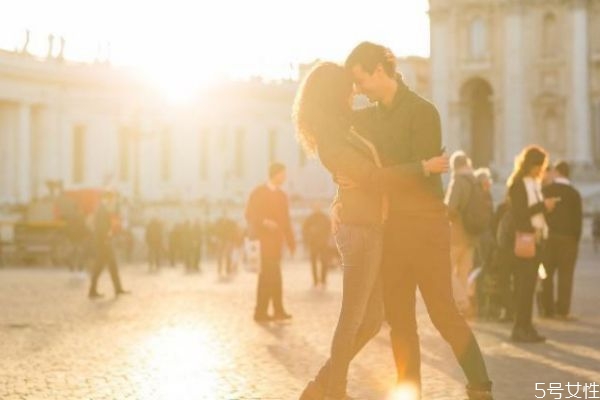 怎么戀愛才能更長(zhǎng)久 最不容易分手的戀愛模式