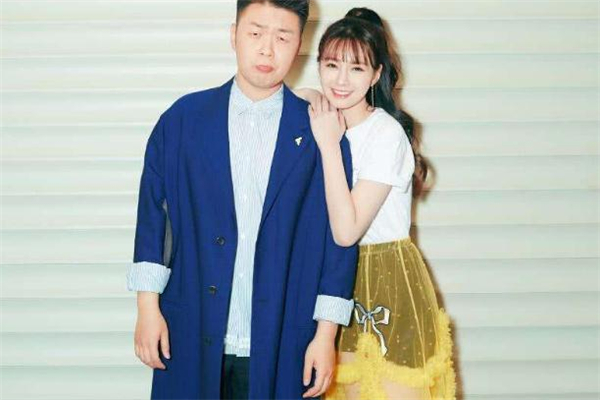 姐弟戀結婚過得幸福嗎 姐弟戀結婚后離婚率高嗎 姐弟戀結婚過得幸福嗎 姐弟戀結婚后離婚率高嗎