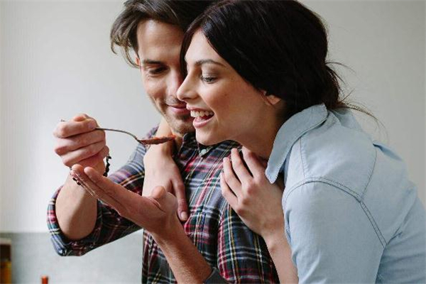 情侶同居房租該不該aa制 情侶同居房租怎么算 情侶同居房租該不該aa制 情侶同居房租怎么算