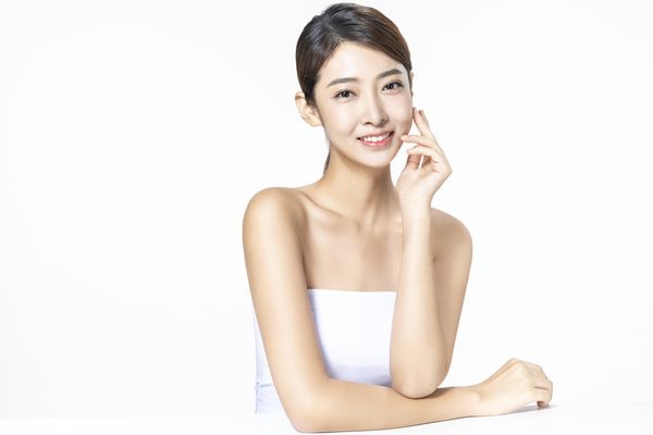 全身美白針的危害有哪些 打美白針后的注意事項有哪些 全身美白針的危害有哪些 打美白針后的注意事項有哪些