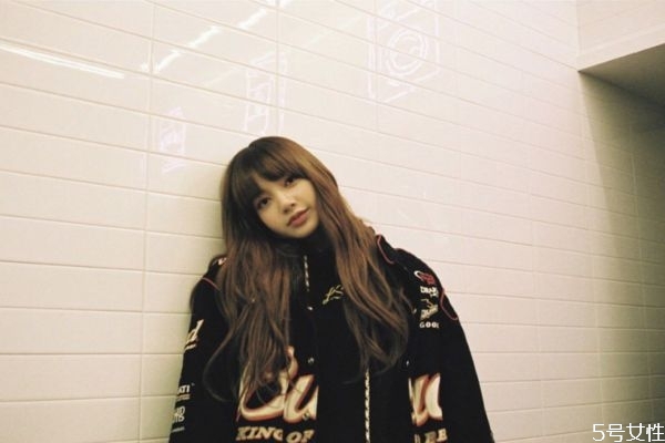 第一次跟女友接吻怎么做 第一次和女友接吻需要多長(zhǎng)時(shí)間 第一次跟女友接吻怎么做 第一次和女友接吻需要多長(zhǎng)時(shí)間