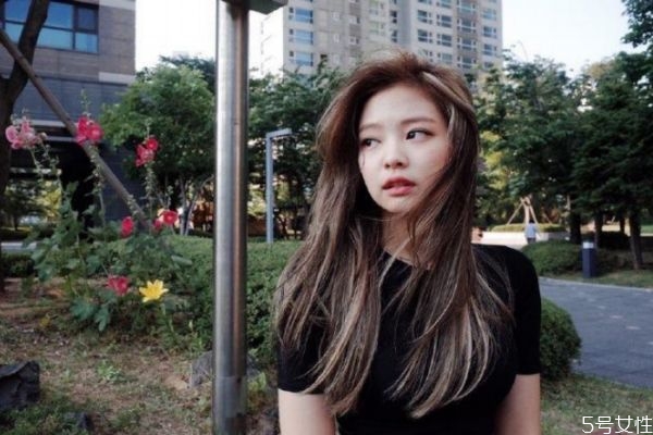 如何對付把你當(dāng)備胎的男人 7招檢驗?zāi)腥藧勰愕某潭? alt=