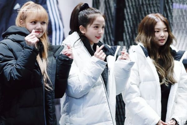 怎么在酒吧搭訕美女 酒吧搭訕美女技巧 怎么在酒吧搭訕美女 酒吧搭訕美女技巧